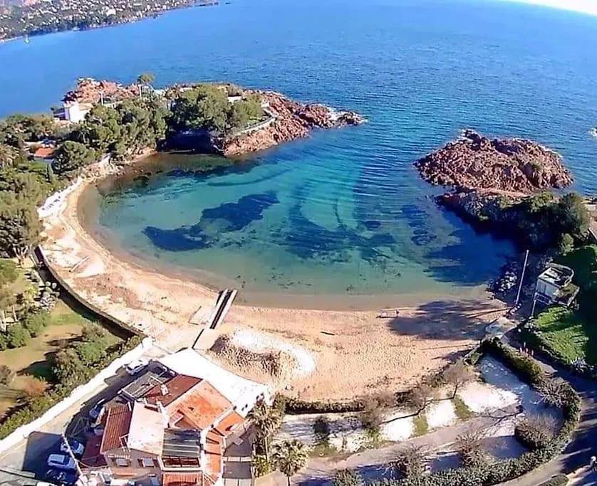 Cap Esterel Studio Climatise Vue Mer Partielle Saint-Raphaël 0*,  France